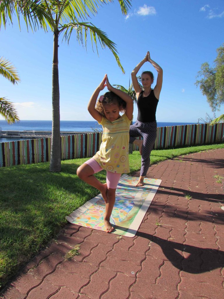 Profesor de Yoga pentru Copii